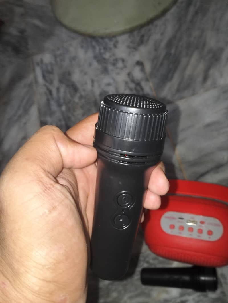 speaker 3