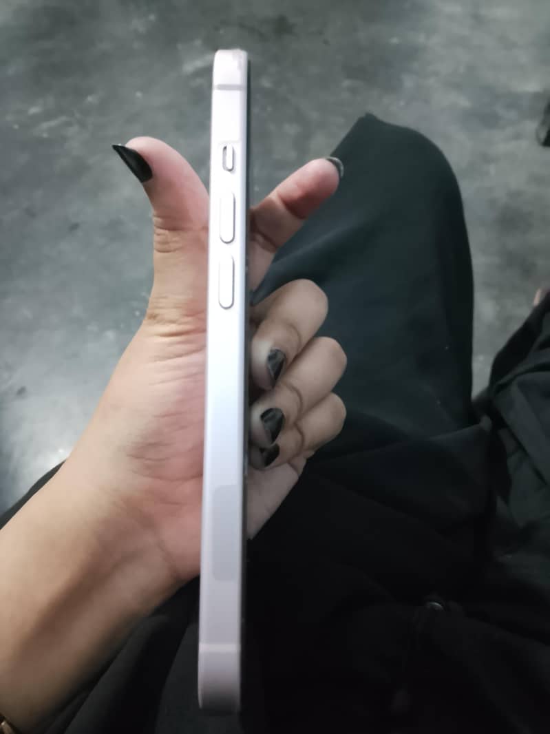 Apple iPhone 15 1