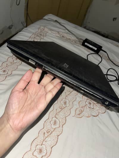 Acer laptop i3