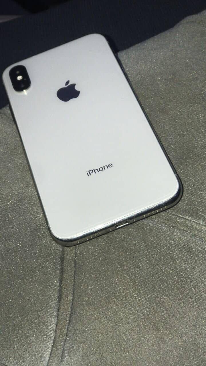 Apple iPhone X 1