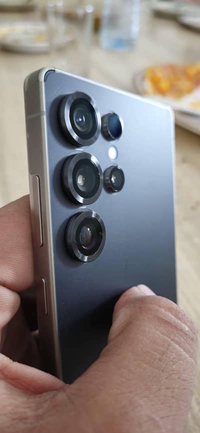 Samsung Mobile S25 Ultra