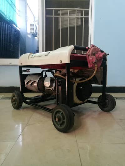 Lancer Generator, Rated output 2.3kw, Maximum output 2.8 kw