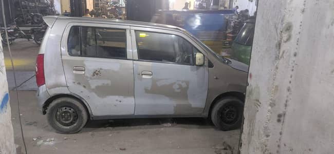 Suzuki Wagon R 2015