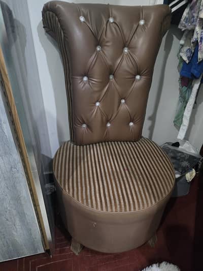 two sofa chair with round coffee table