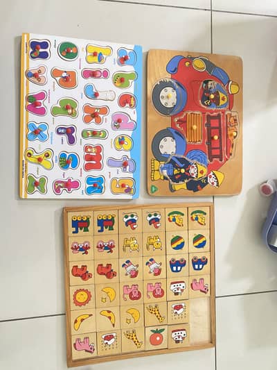 3 sets pf puzzles for sale