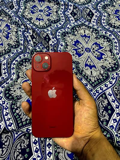 Apple iPhone 13