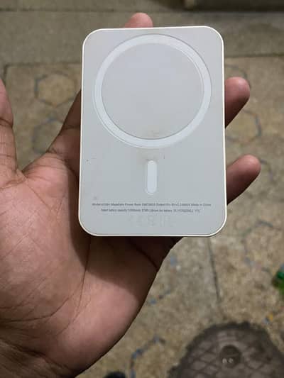 I phone power bank