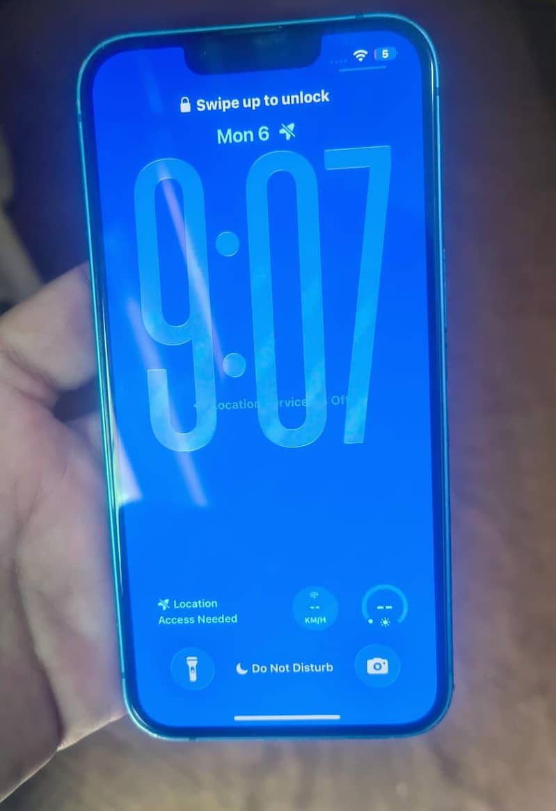 iPhone 13 2