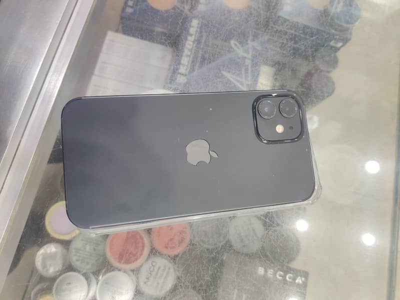 Apple iPhone 12 0