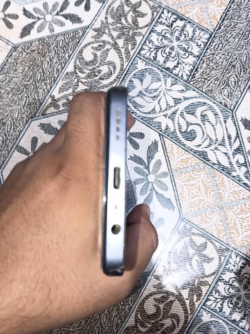 Realme Note 50 4