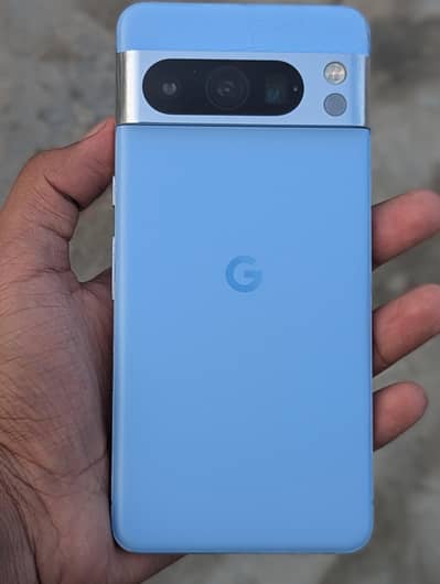 Google Pixel 8 Pro