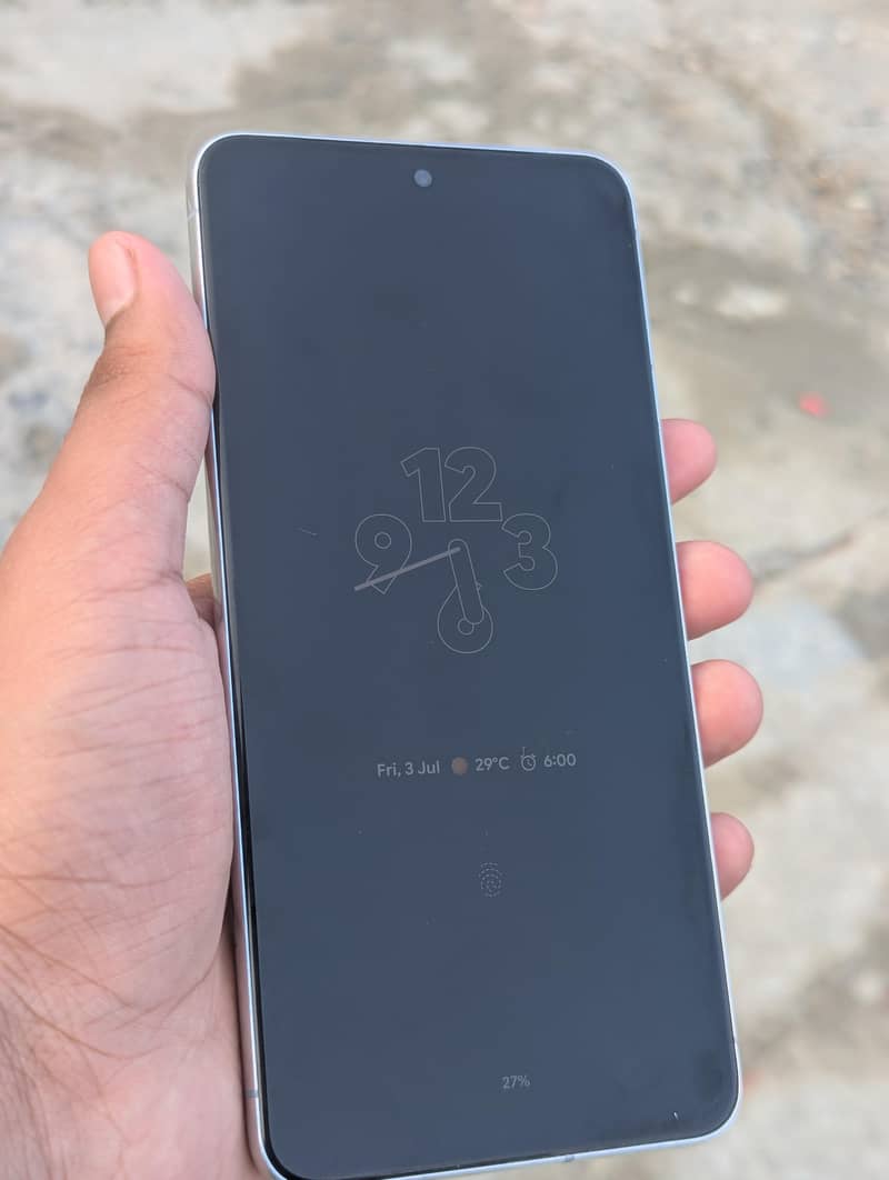 Google Pixel 8 Pro 2
