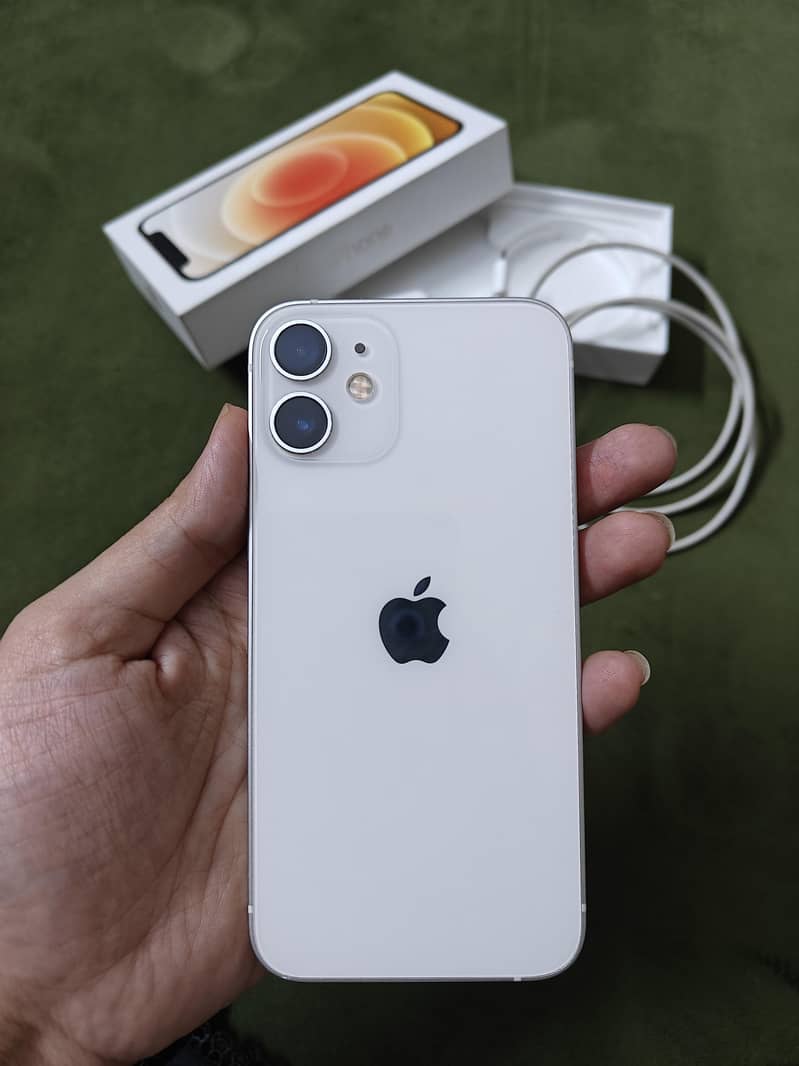 Apple iPhone 12 Mini 128GB – Factory Unlocked | White | Complete Box 2