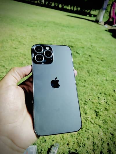 Apple iPhone 13 Pro Max 4 month sim time