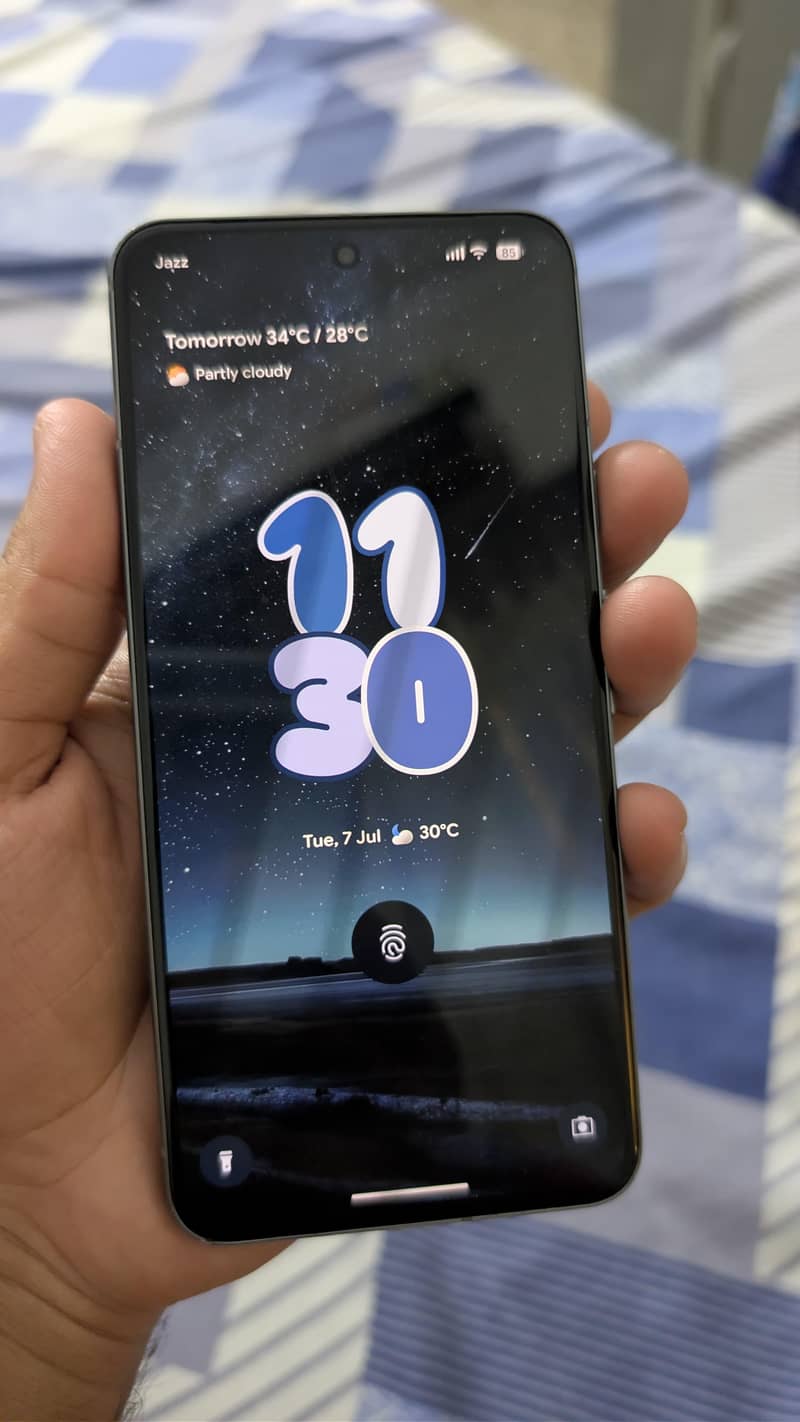 Google Pixel 8 2