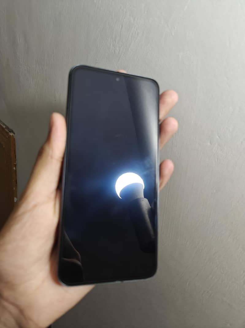 Google Pixel 8 3