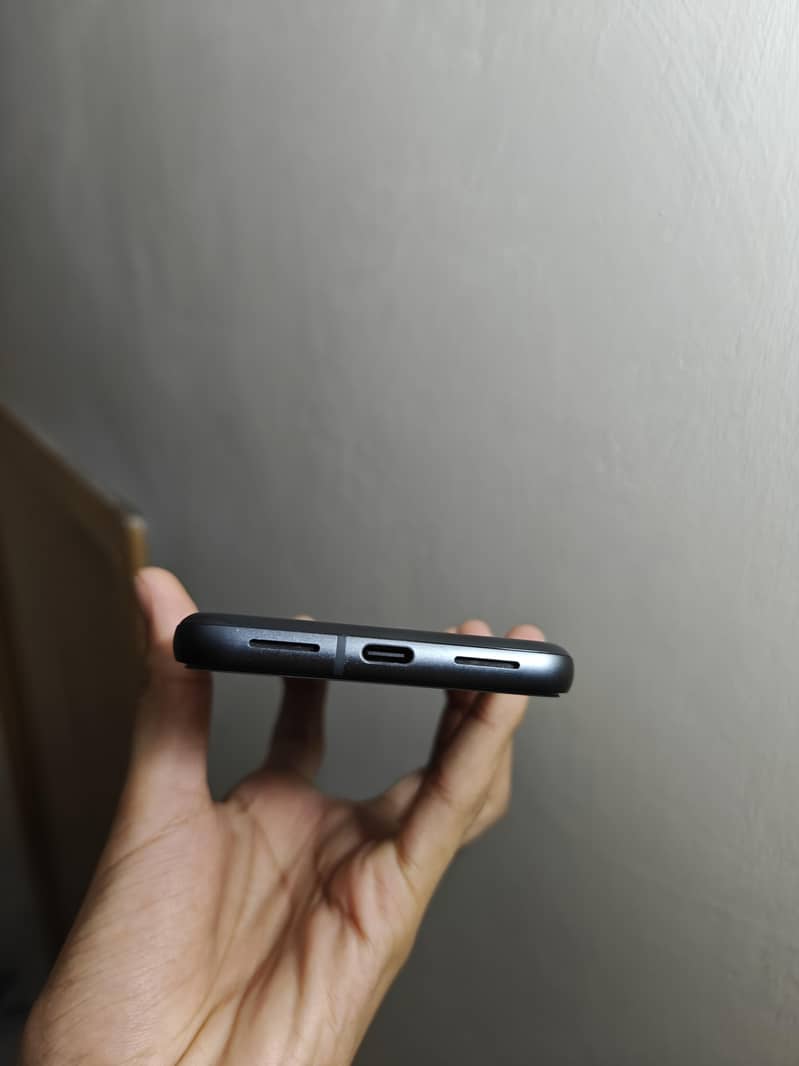Google Pixel 8 5