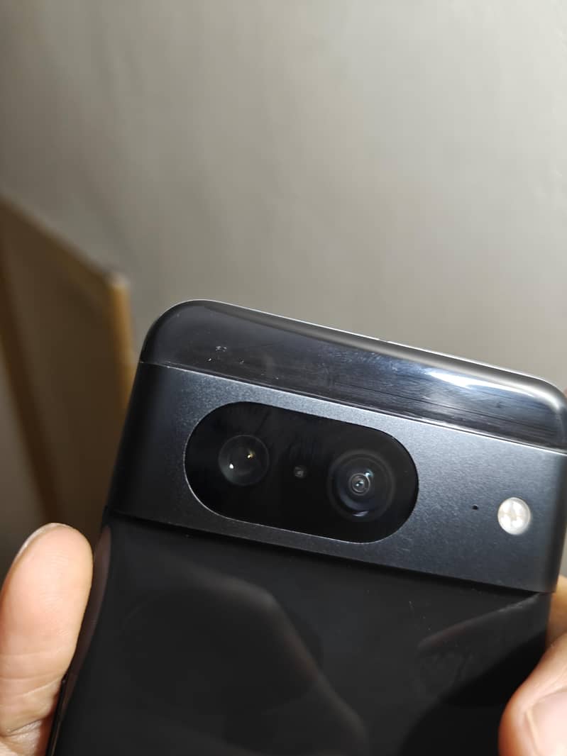 Google Pixel 8 7