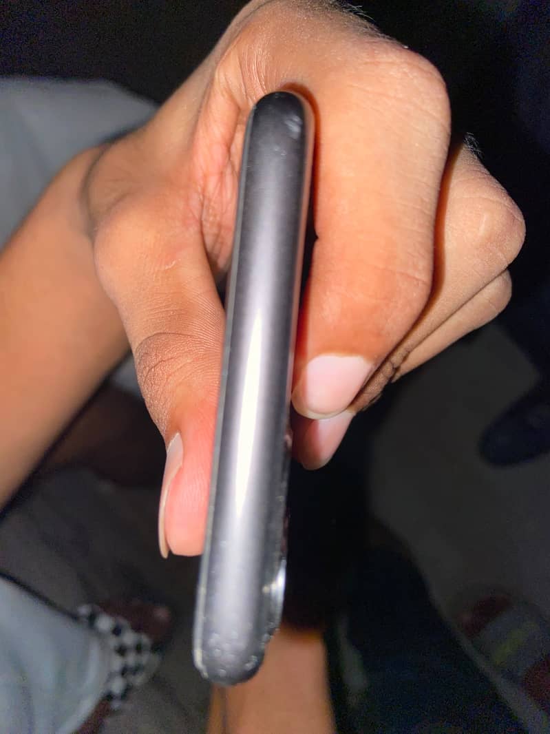 Apple iPhone 11 2