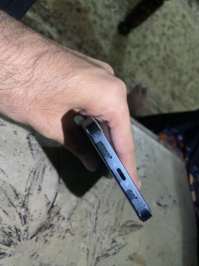 iphone 12 pro 3
