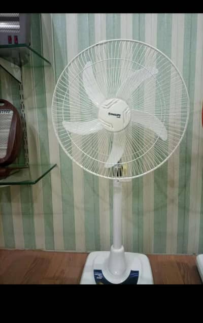 Rechargeable Fan 18 inch