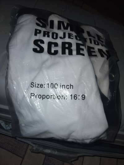 Universal projector screen 100 inch import from china