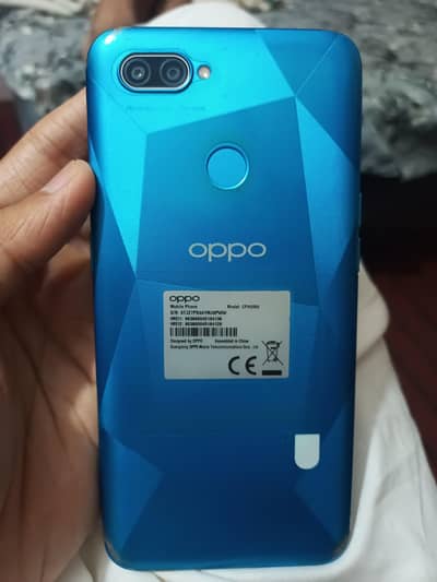 OPPO A12