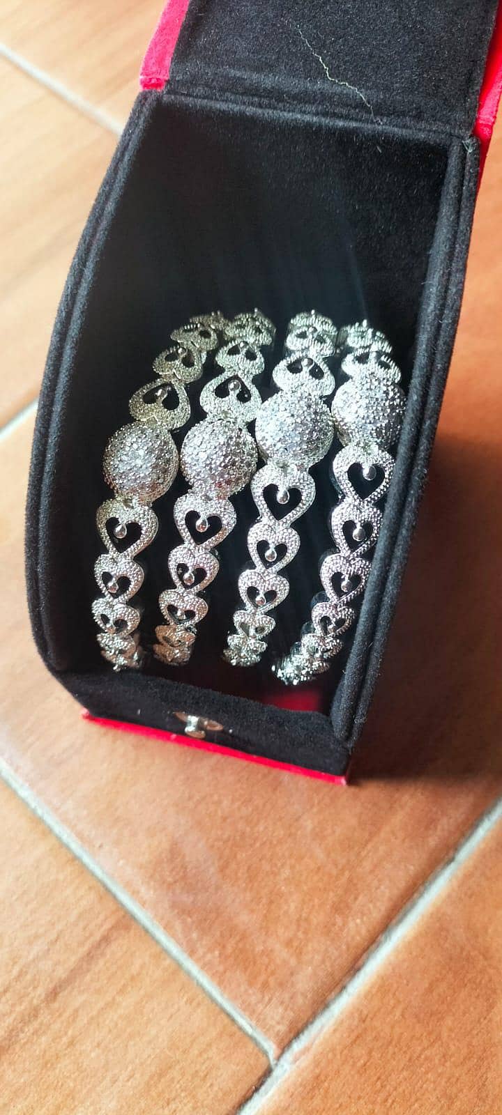 Bangles 0