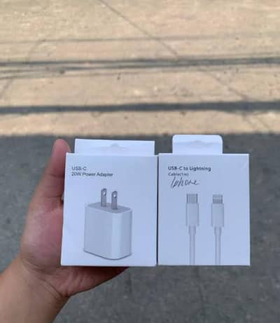 20 watt original Adopter
