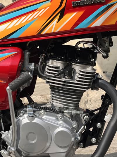 Honda CG 125 cc 2026 (Red)
