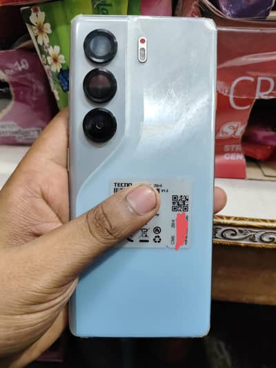 Tecno CAMON 40 Pro