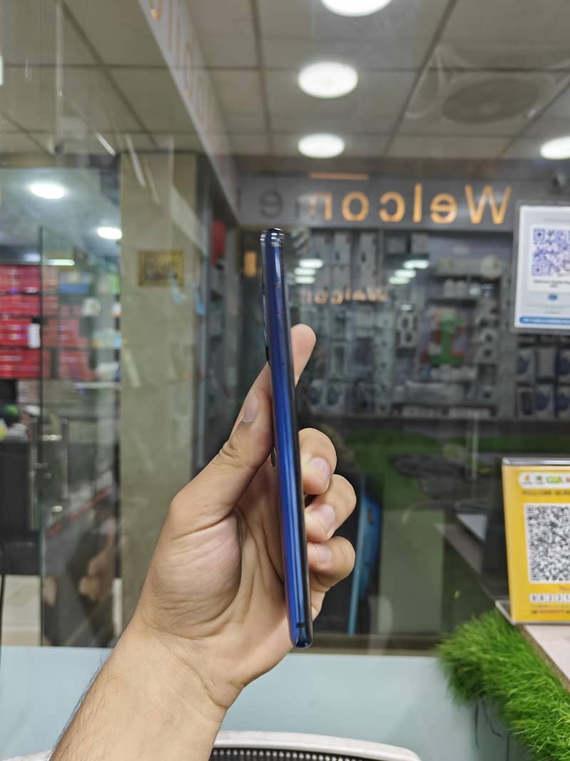One Plus 7 Pro 5