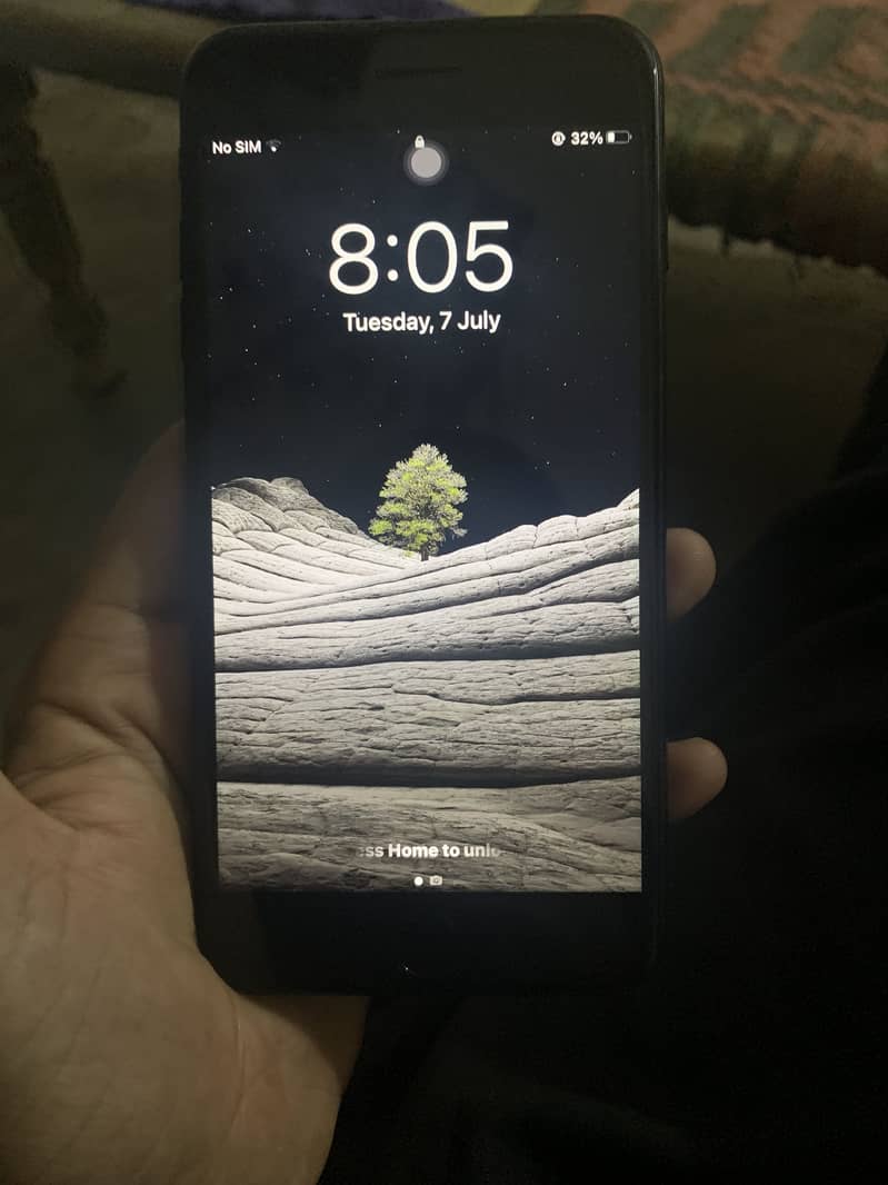 Apple iPhone 7 Plus 5