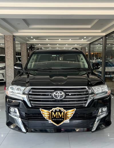 TOYOTA LAND CRUISER ZX V8