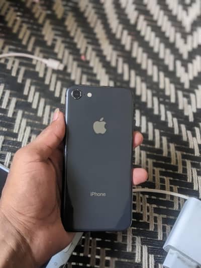iphone 8 PTA totel orignel just battery change 64gb