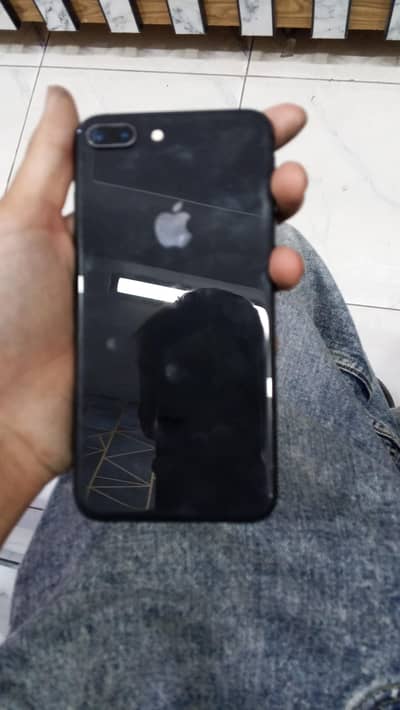 Apple iPhone 8 Plus