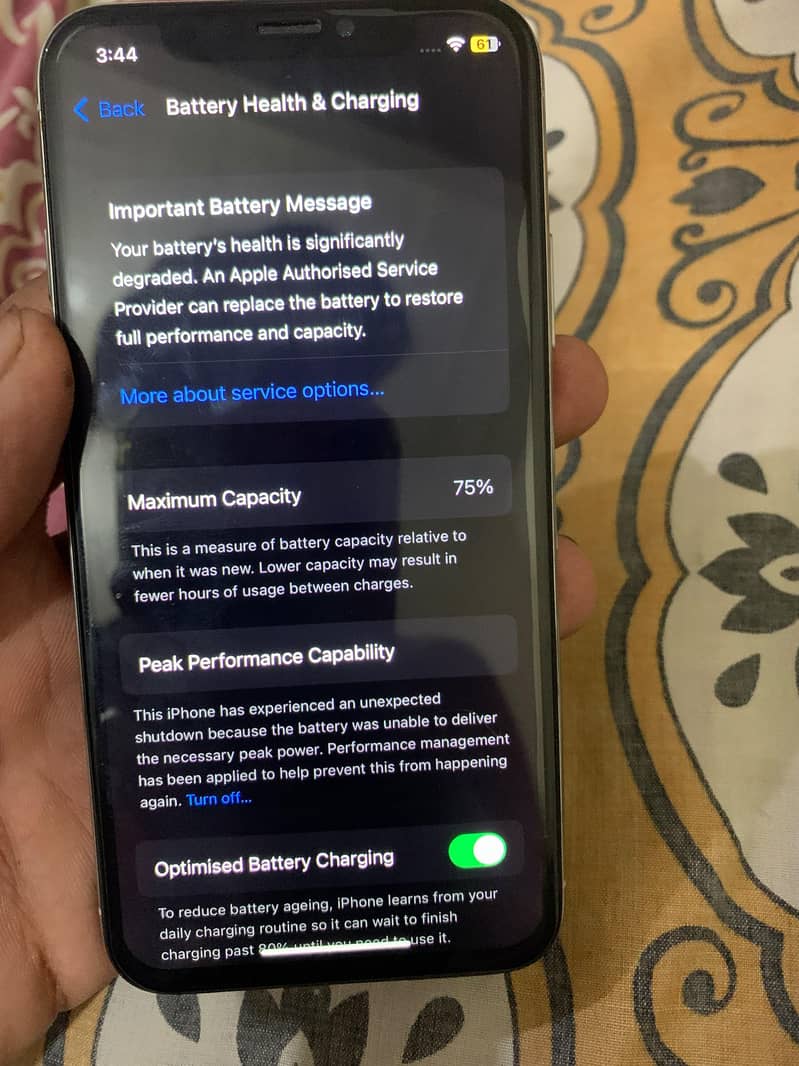 Apple iPhone X 4