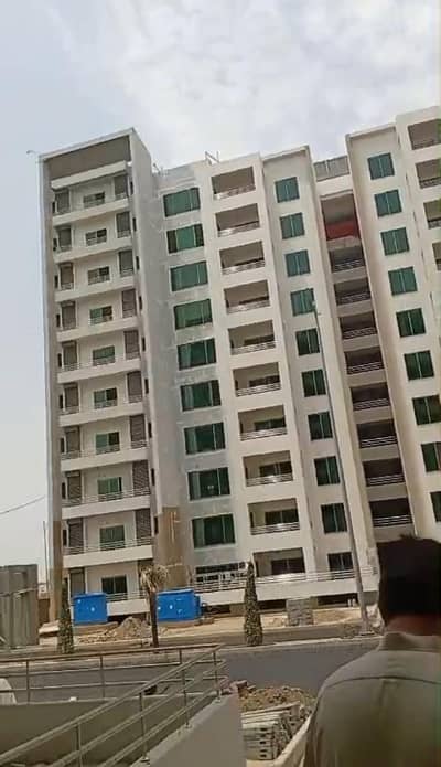 4 BED APPARTMENT IN ASKARI 12 LOCATED AT HOT LOCATION OF DHA 9 PRISN SECTOR Q
