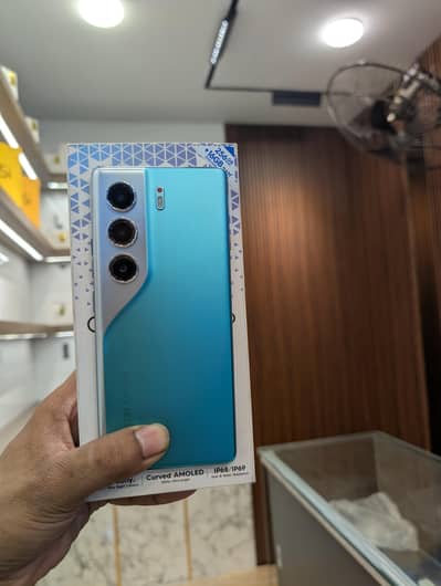 Tecno CAMON 40 Pro