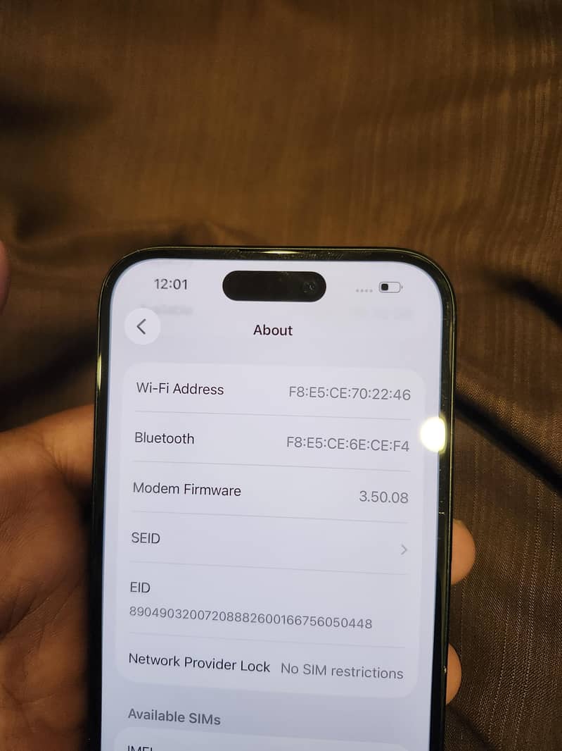 Apple iPhone 15 3