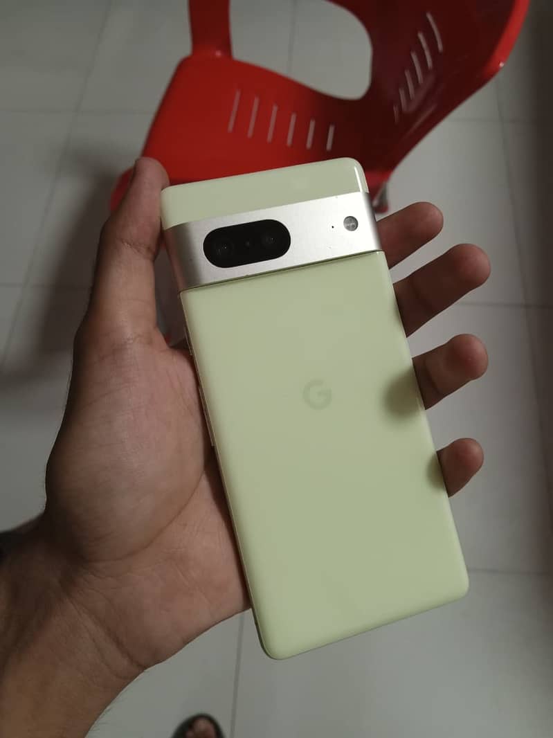 Google Pixel 7 5