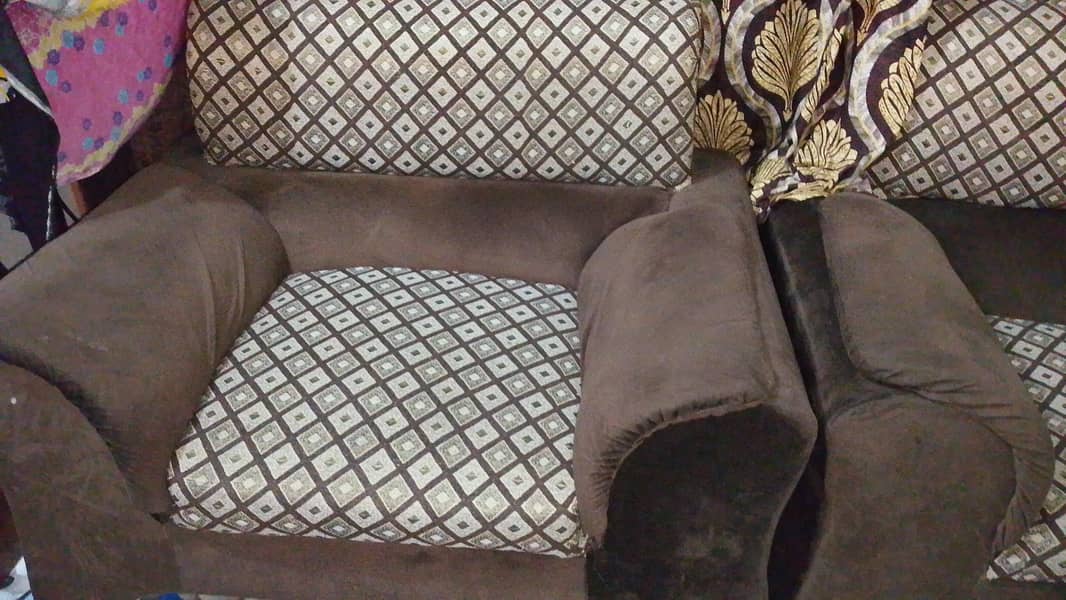 5 seater sofas 1