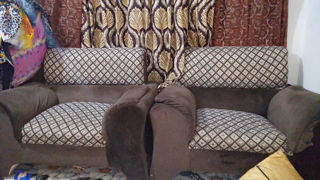 5 seater sofas 3