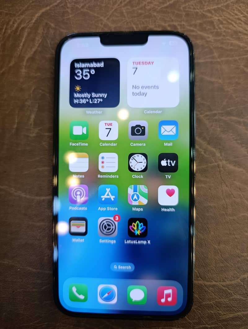 Apple iPhone 13 Pro Max 1