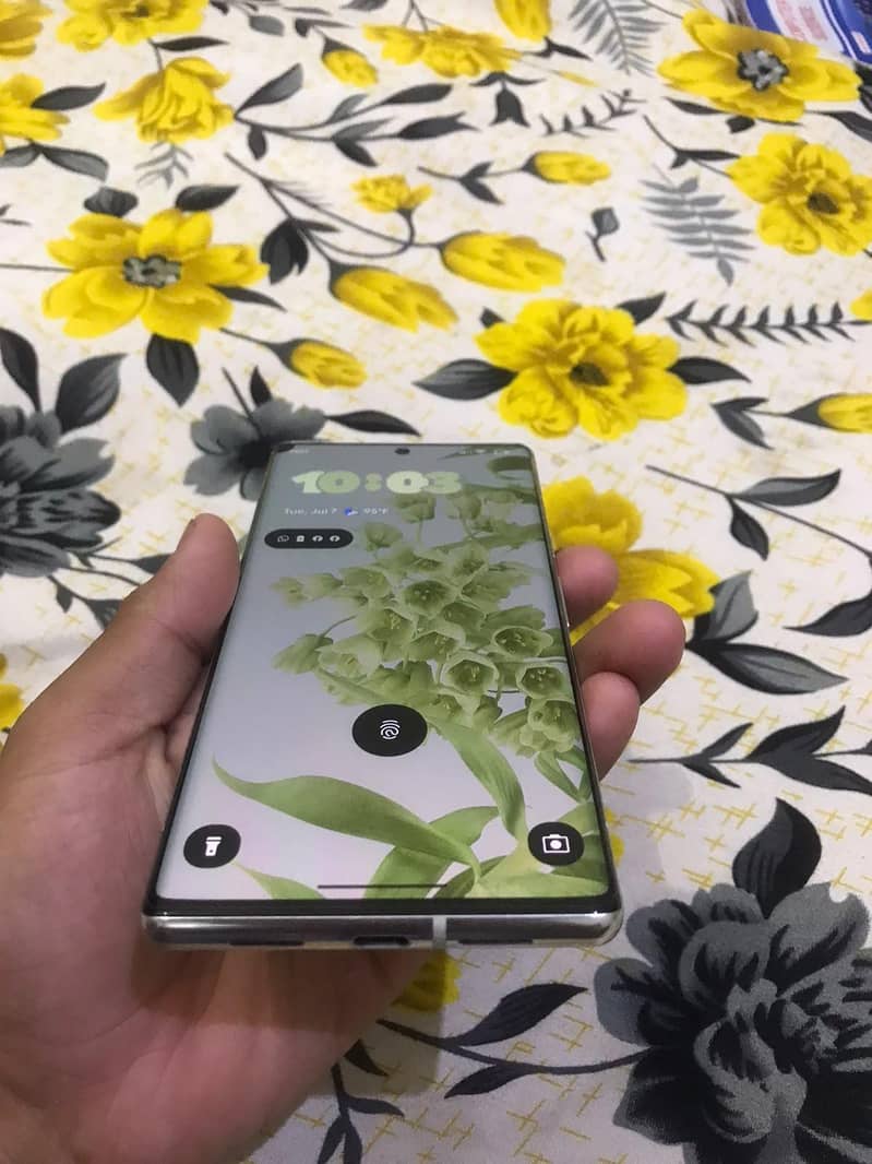 Google Pixel 7 Pro 4