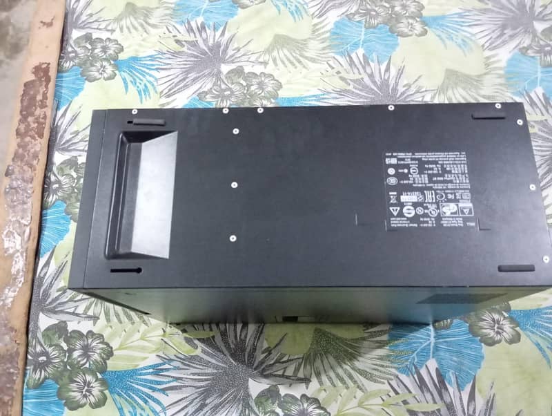 dell brand computer  8