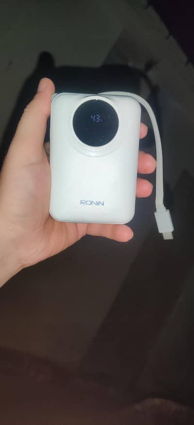 ronin power bank 1 month used