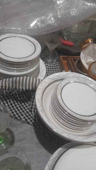 8 piece dinner set