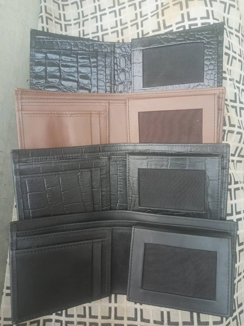 Leather wallets 0