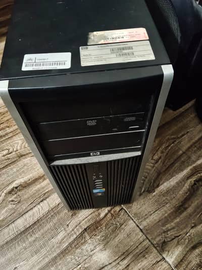 HP Compaq 8100 with monitor